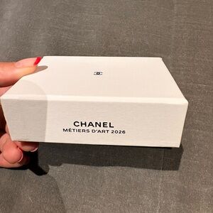 RARE Chanel silver necklace from December 2025 Matthieu Blazy NY show